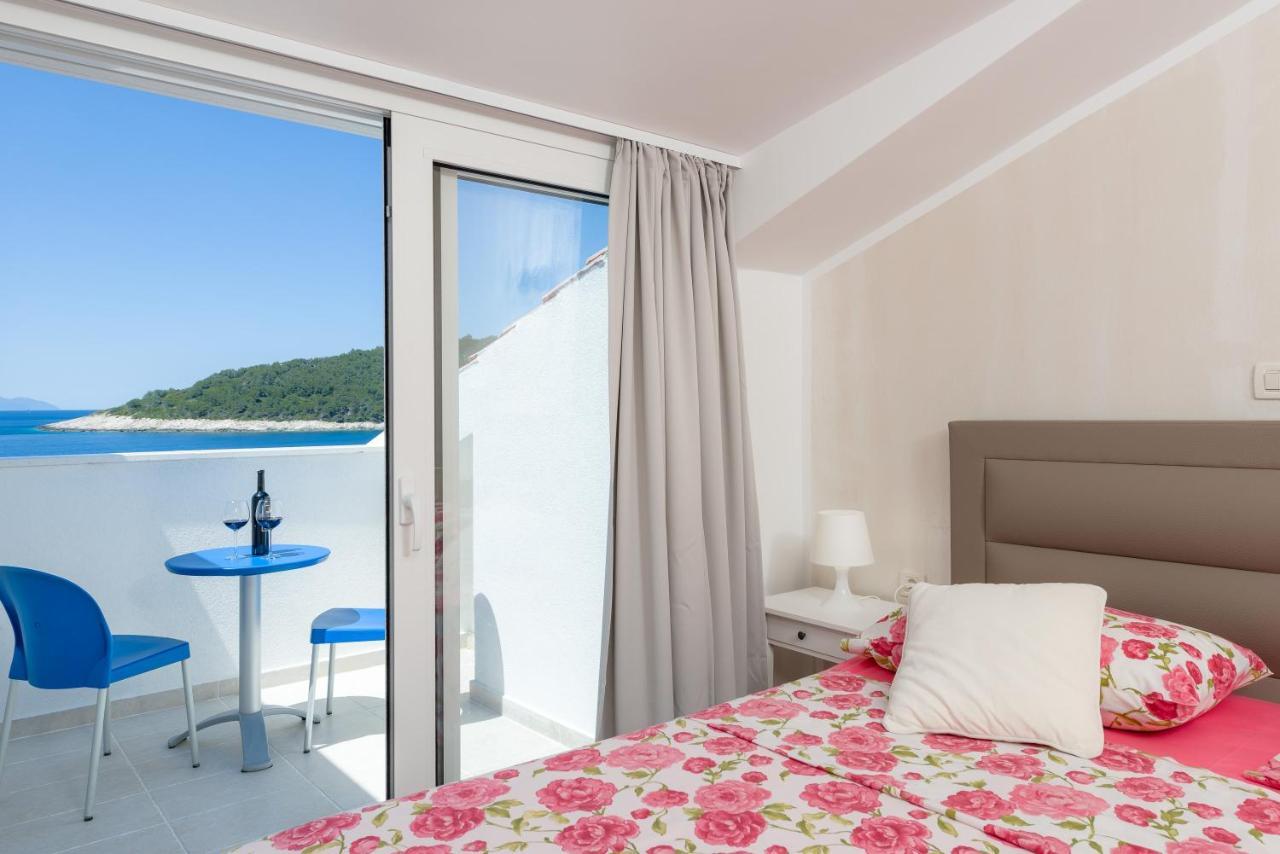 Luxury Bellavista Amazing Sea Holidays With Private Beach & Parking Milna  Esterno foto