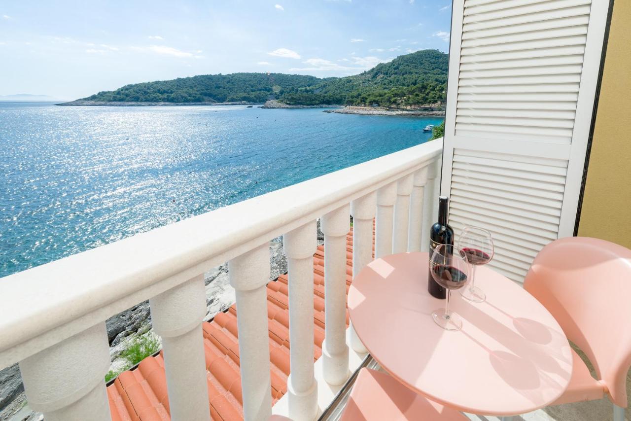 Luxury Bellavista Amazing Sea Holidays With Private Beach & Parking Milna  Esterno foto