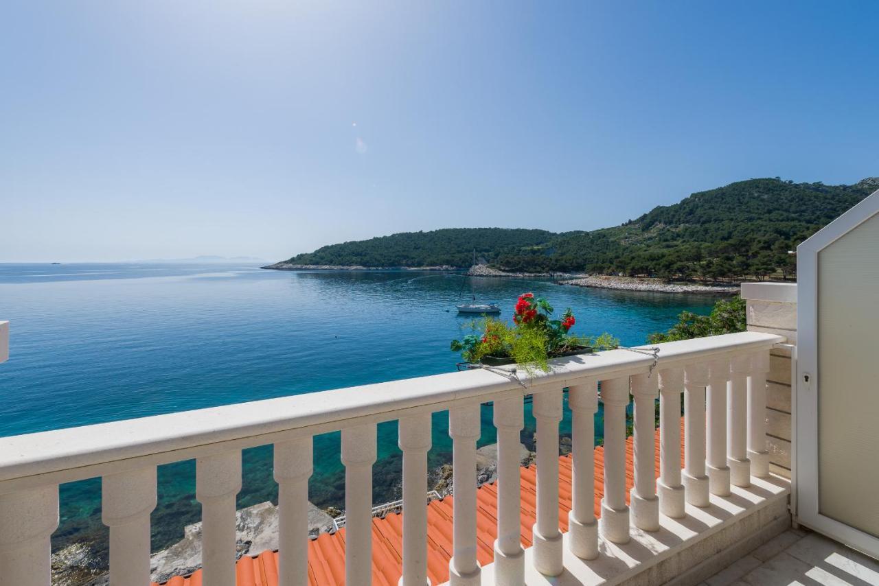 Luxury Bellavista Amazing Sea Holidays With Private Beach & Parking Milna  Esterno foto
