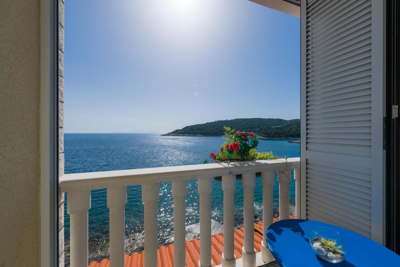 Luxury Bellavista Amazing Sea Holidays With Private Beach & Parking Milna  Esterno foto